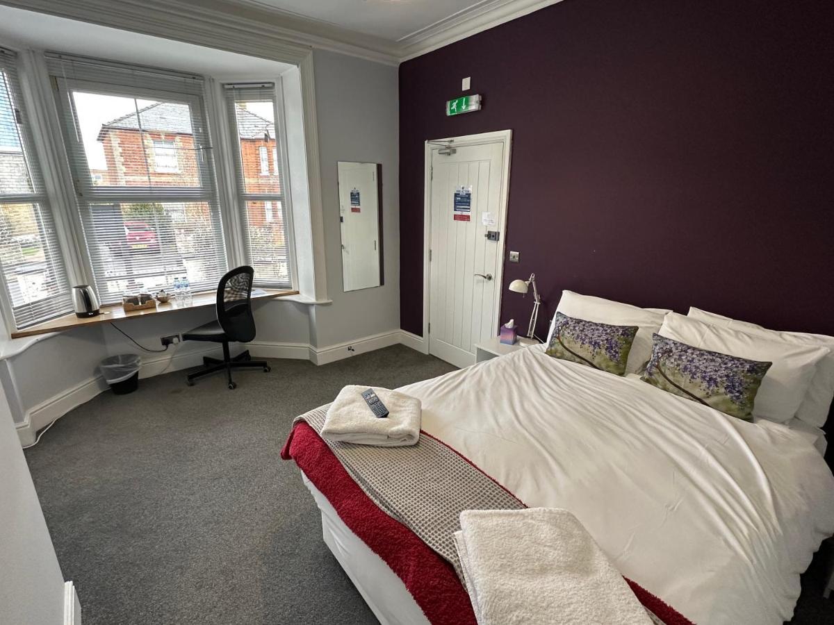 Arlan House, Central Basingstoke Hotel Exteriér fotografie